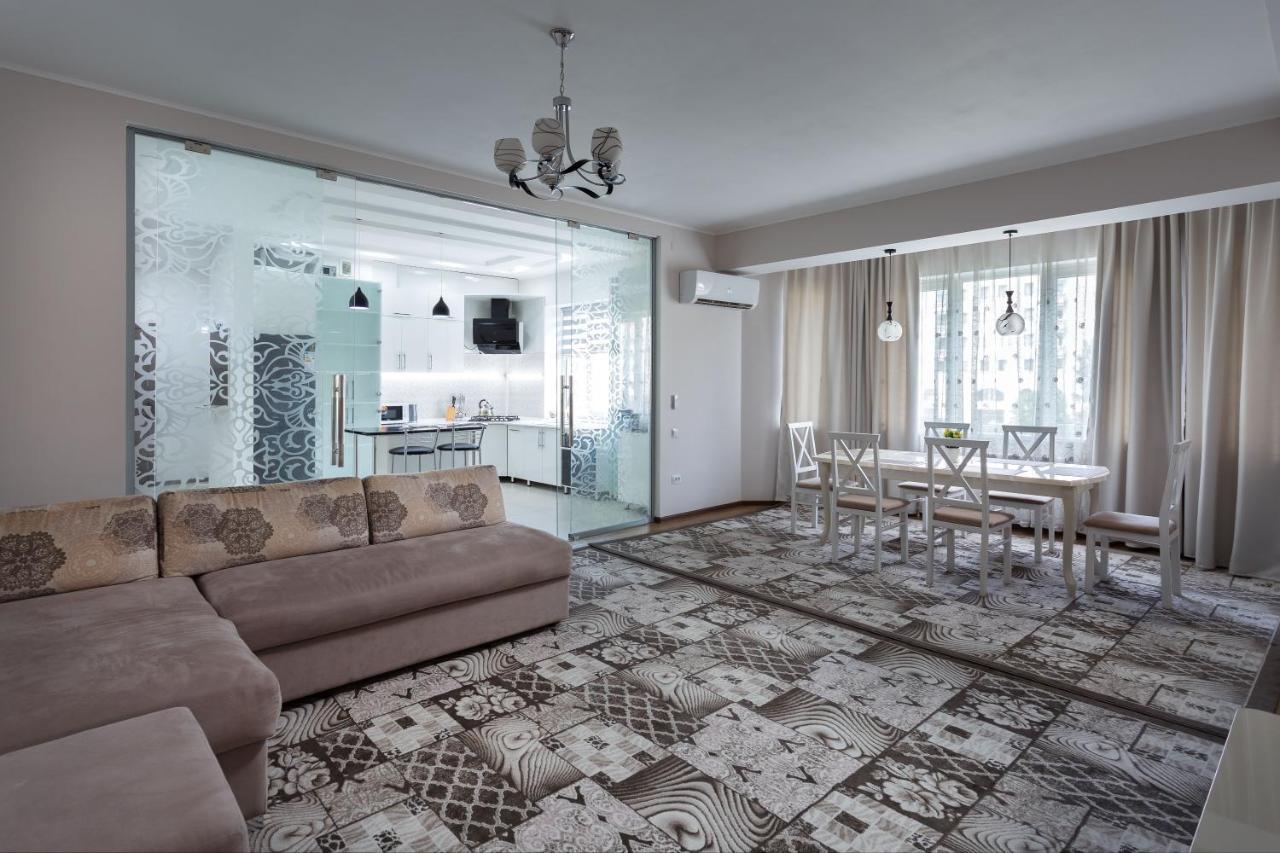Oloy Apartment Tashkent Esterno foto